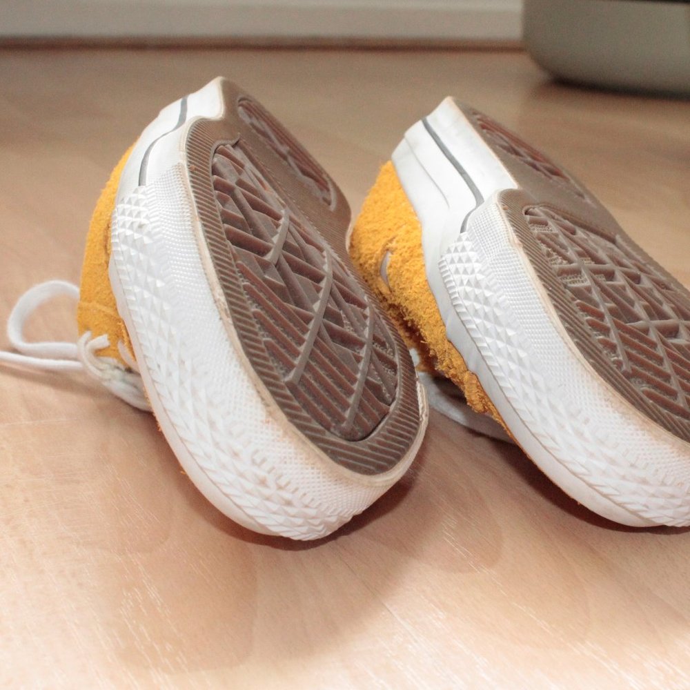 Converse One Stars - Yellow Womens AU 10 - Picture 5 of 6